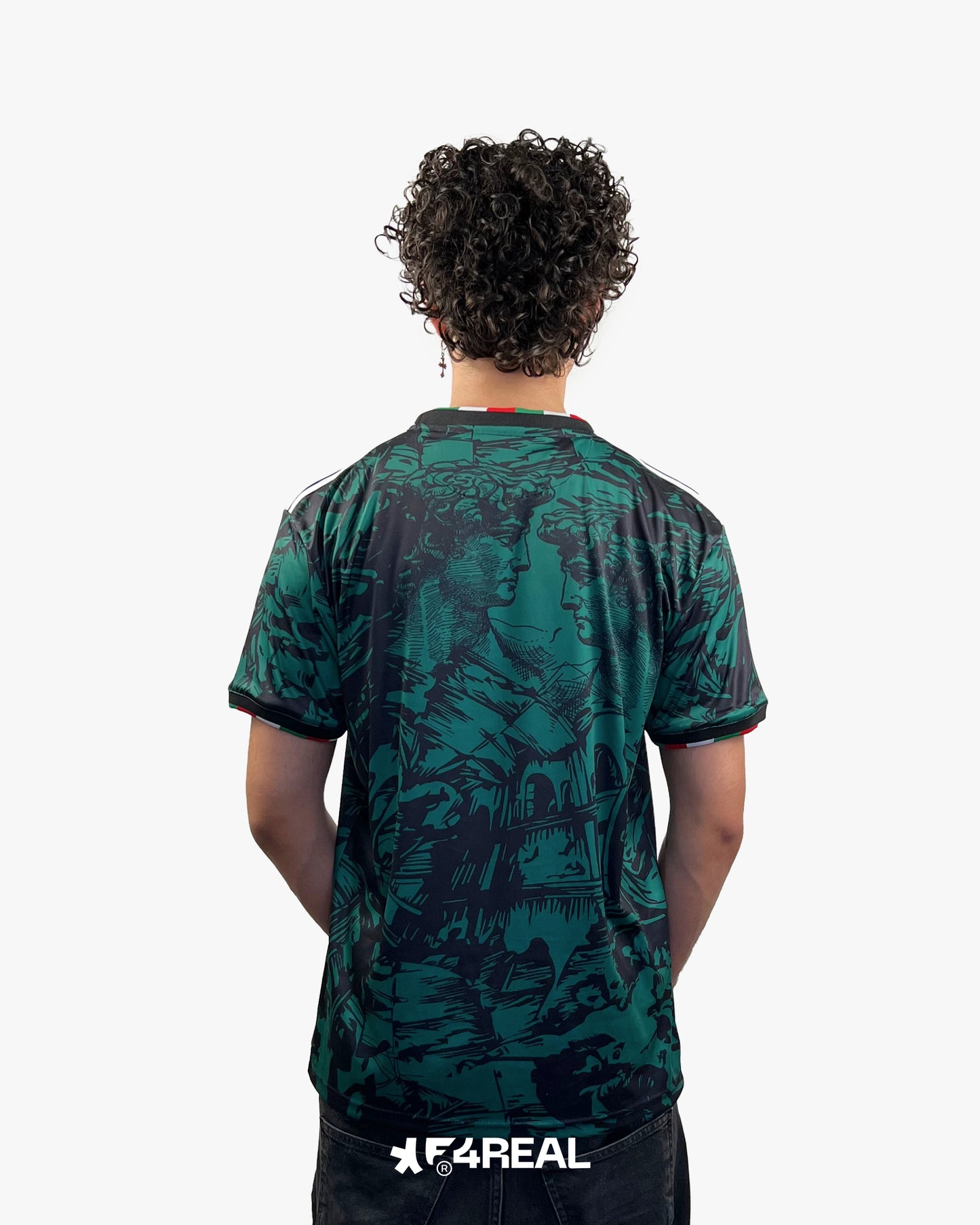 italy_green_stussy_back_model_copyright